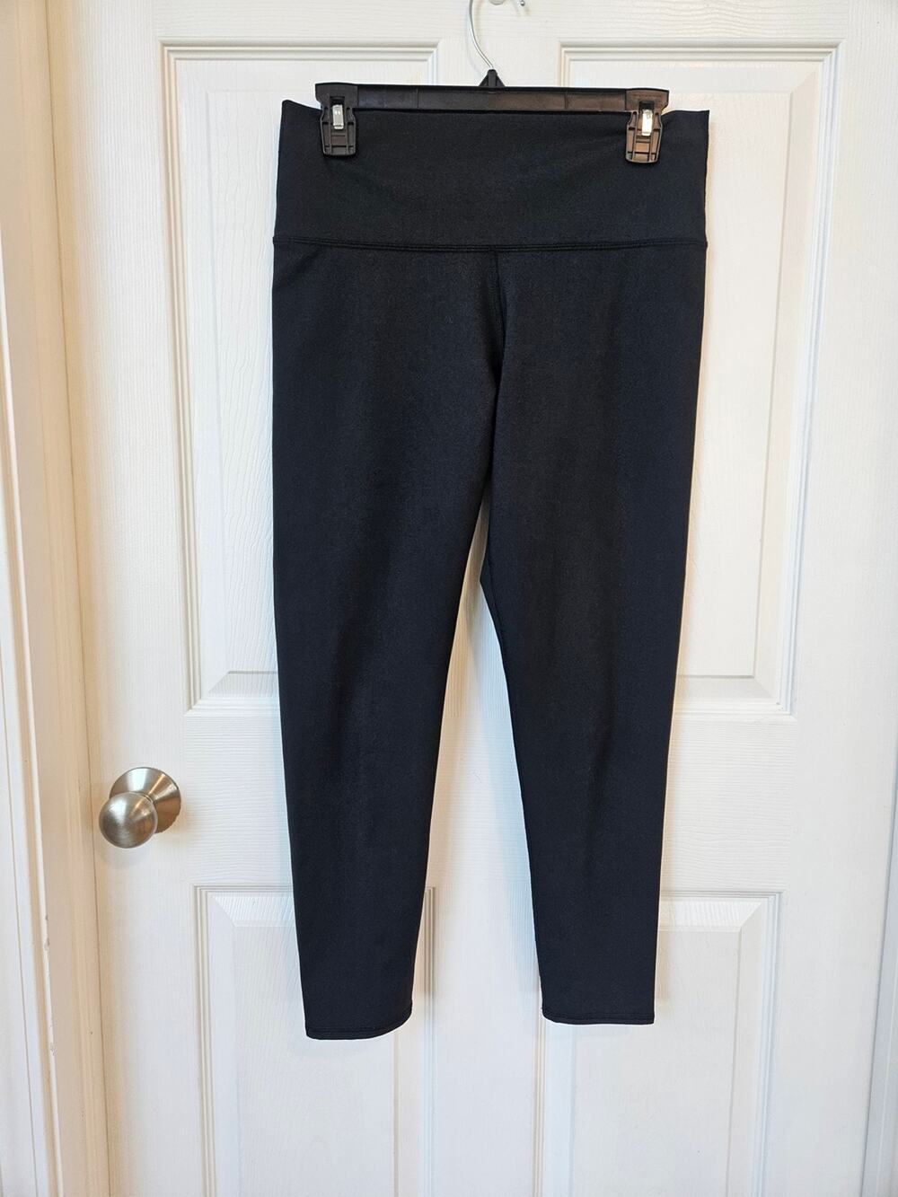 Aerie Chill Play Move Black High-Waist Cropped Leggings Size Large